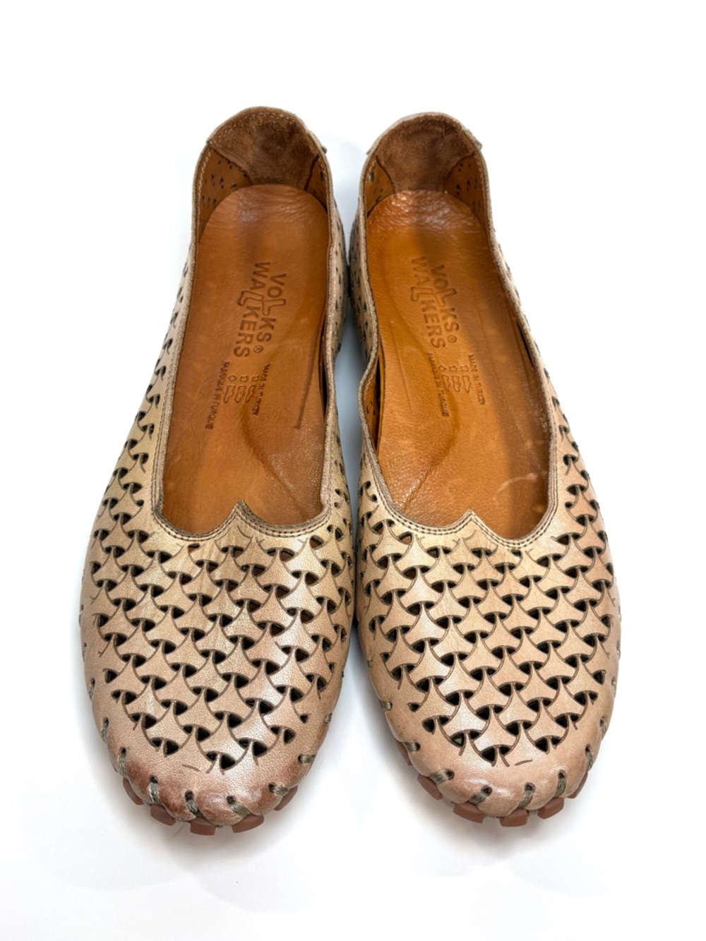 Volks Walkers Tan Leather Flats | 40